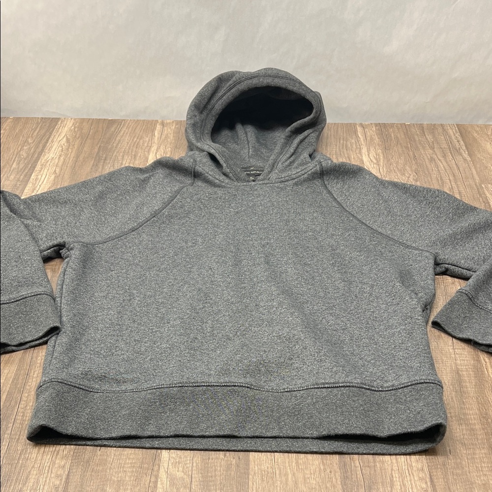 Banana Republic Men's Charcoal Gray Hooded Sweatshirt